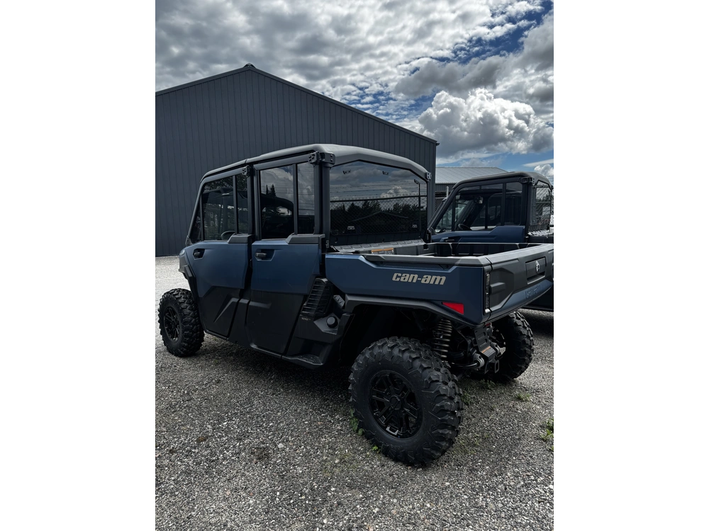2026 Can-am Defender Max Ltd Cab Hd11 alt