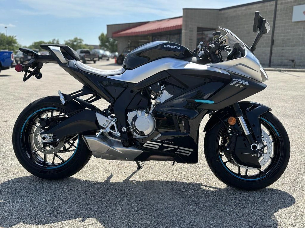 2026 Cfmoto 675ss alt