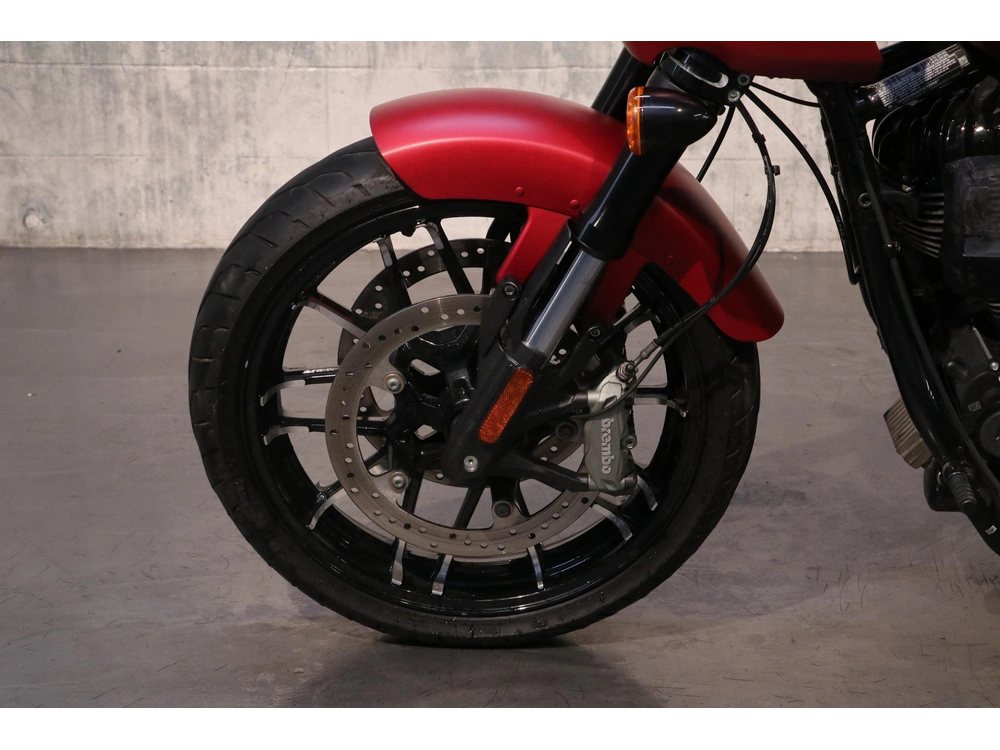 Indian Motorcycle Sport Chief Dark Horse 2023 alt