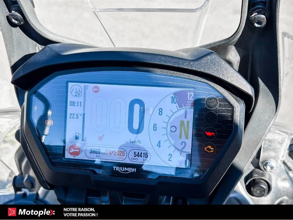 Triumph Tiger 800 2018 alt