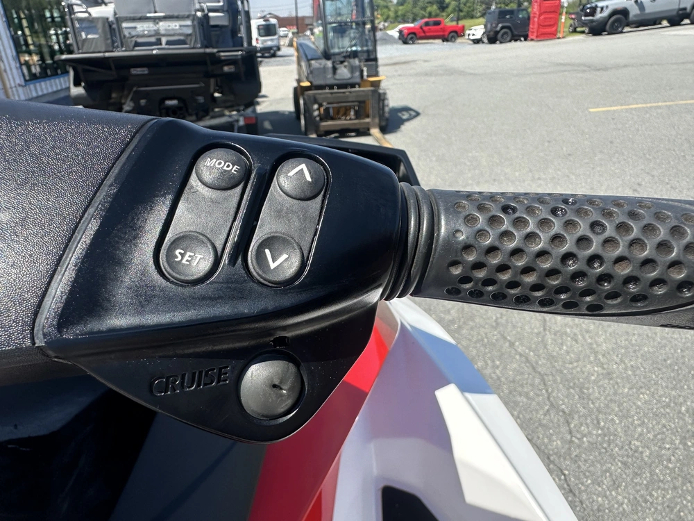 2012 Sea-doo Wake 155 alt
