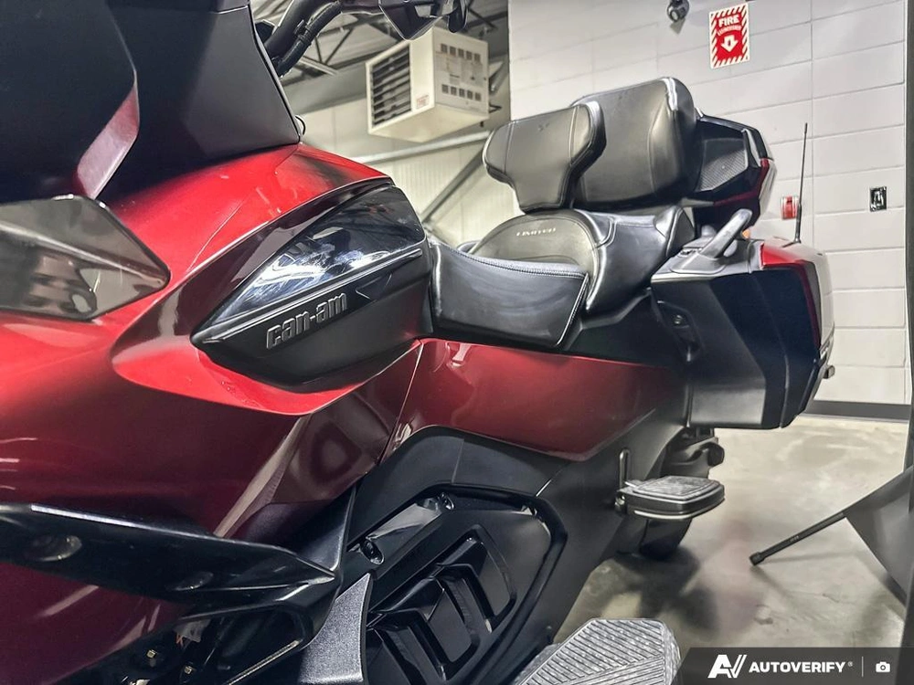 2023 Can-am Rt Limited Se6 alt