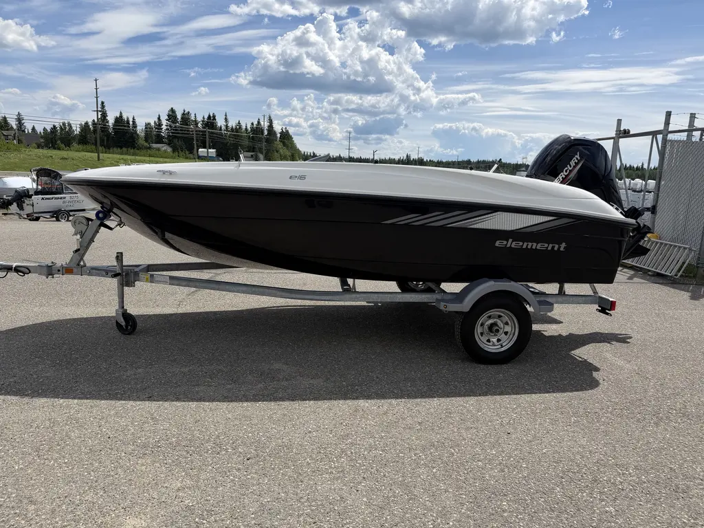 2026 Bayliner Element E16 