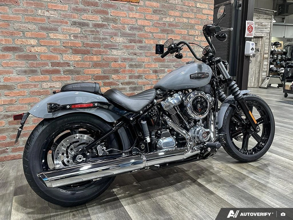 2026 Harley-davidson Street Bob alt