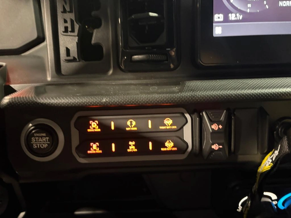 Can-am Defender Limited Cab Hd11 2026 alt