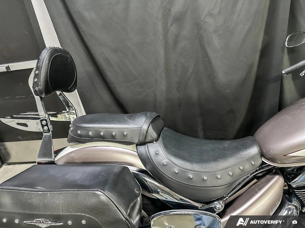 2009 Suzuki C109rt alt
