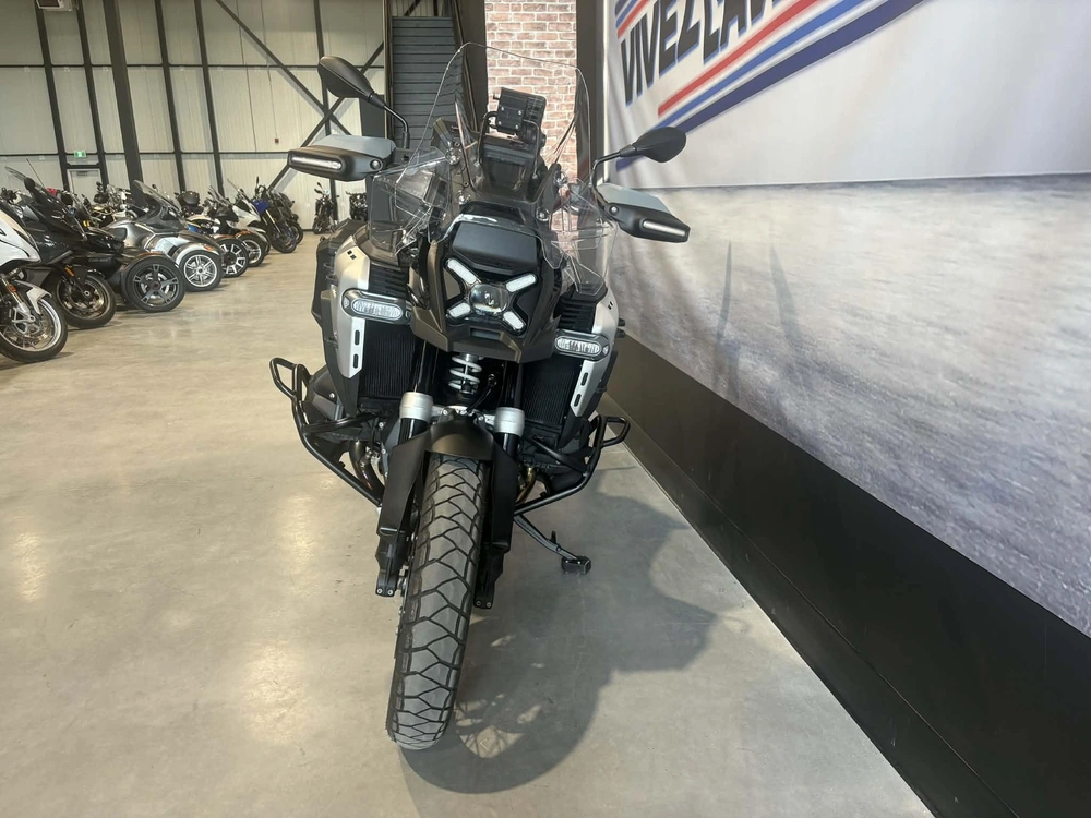 Bmw 1300gsa 2025 alt