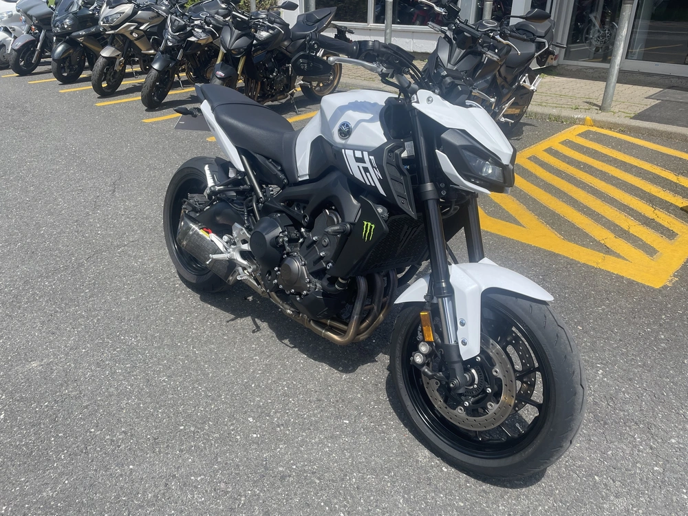 Yamaha Fz 09 2017 alt