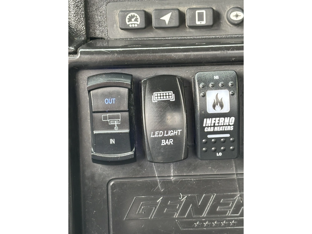 Polaris General Deluxe Ride Command Heated Cab 2021 alt