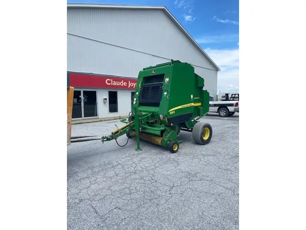 2009 John Deere 582 