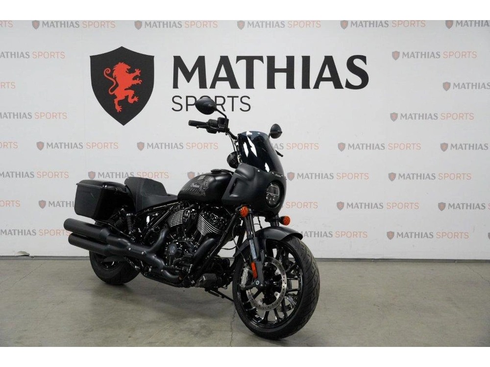 2025 Indian Motorcycle Sport Chief Rt alt