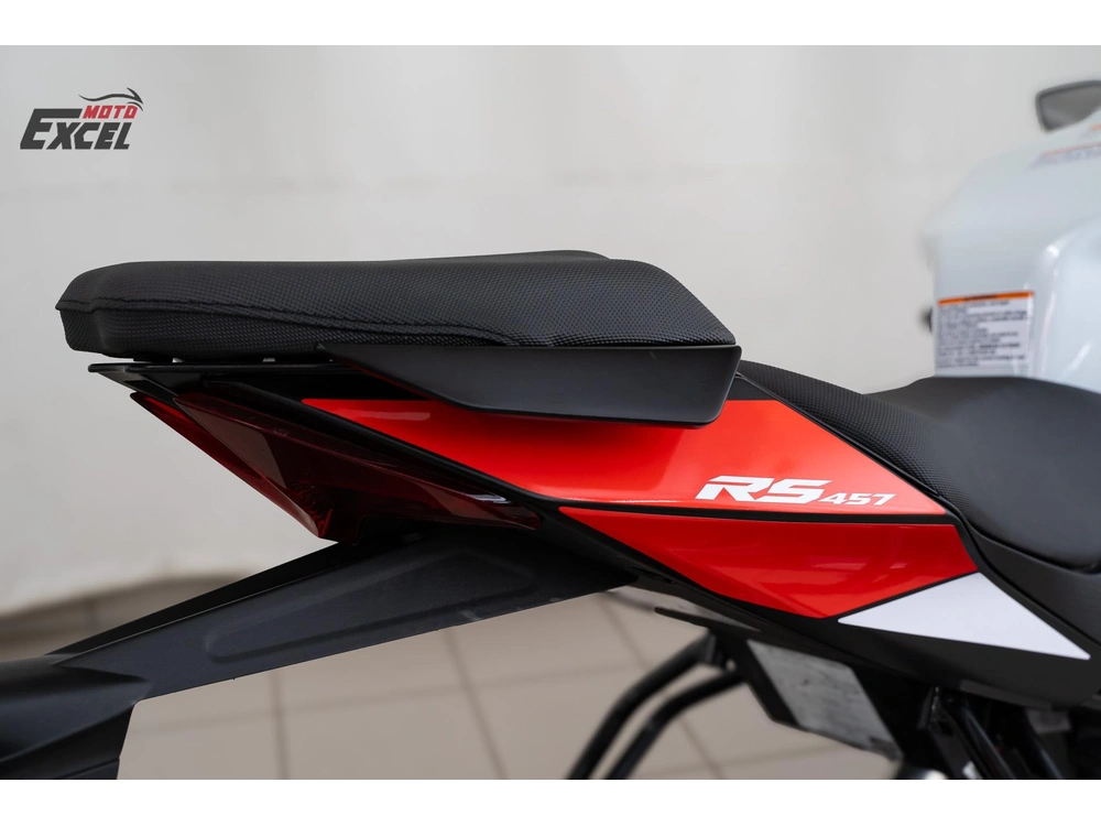 Aprilia Rs 457 2025 alt