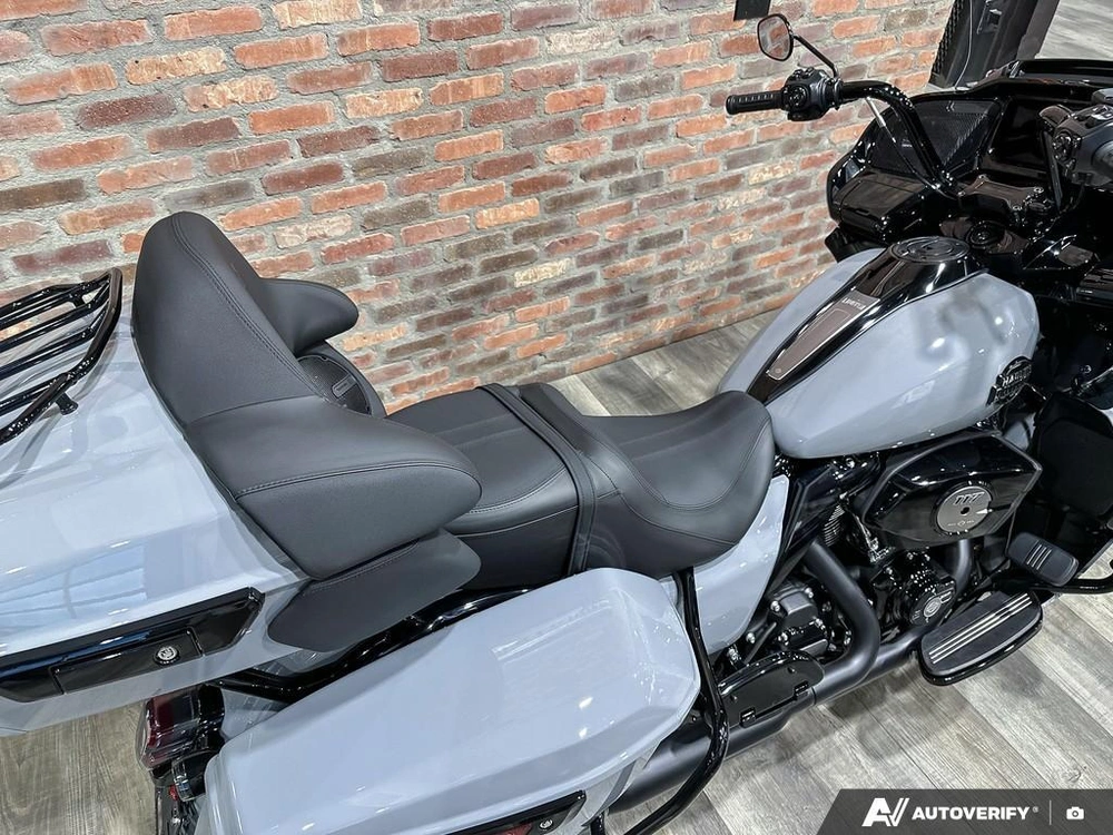 2026 Harley-davidson Road Glide Limited alt