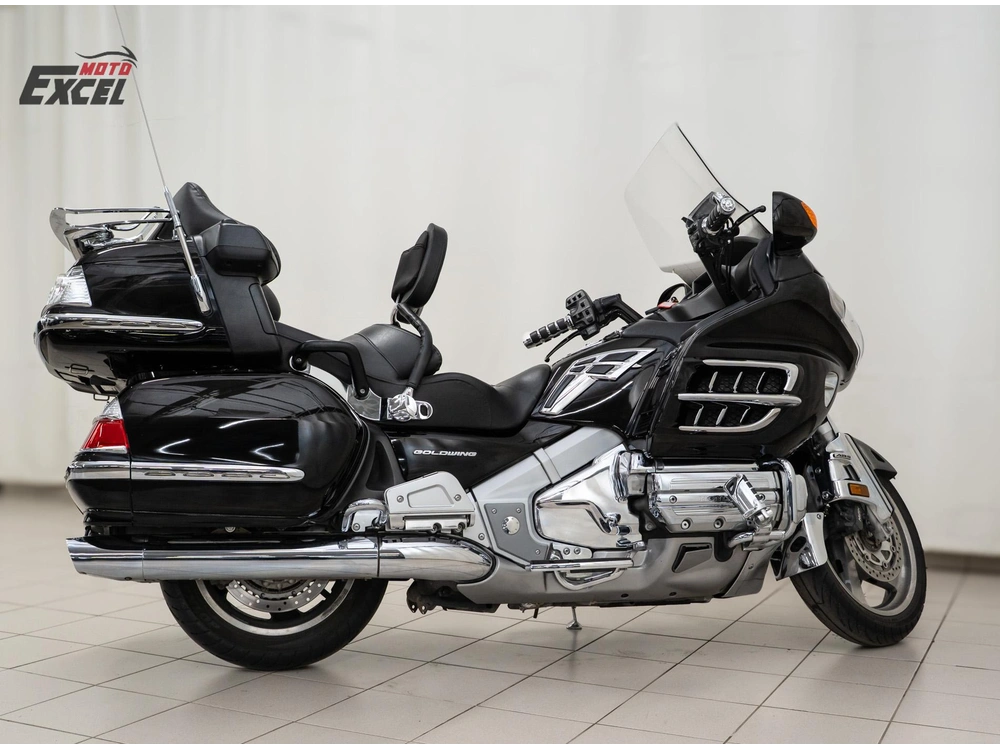 Honda Gold Wing 1800 2008 alt