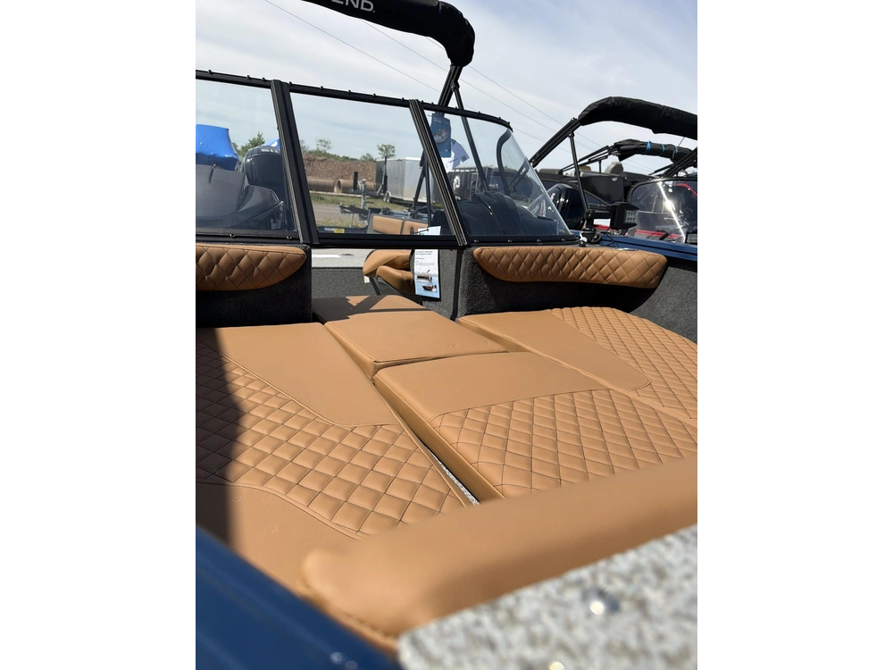 2026 Legend Legend 18 Xt W/ Merc 90hp Elpt, Sport Pkg & Trailer
