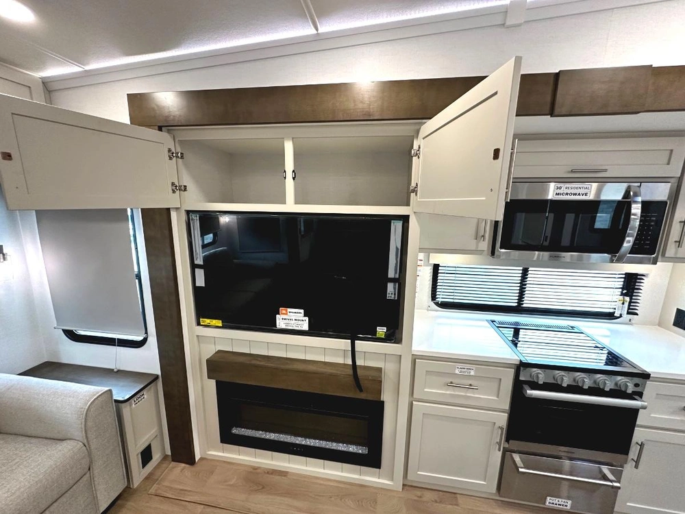Alliance Rv Avenue 32rls 2027 alt