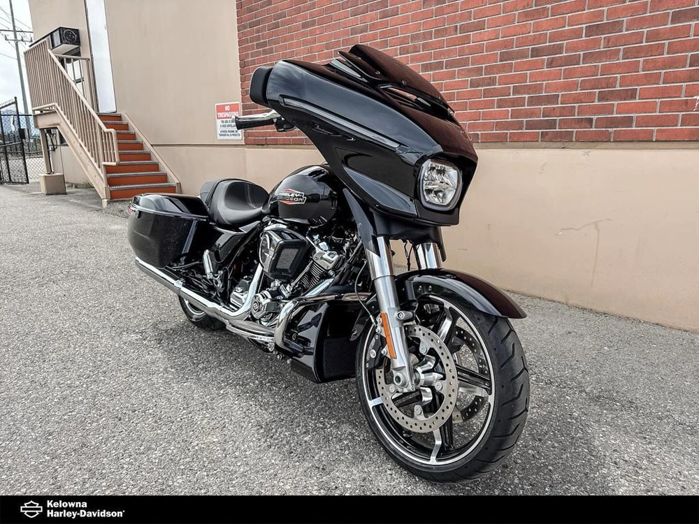 2026 Harley-davidson Flhx - Street Glide® alt