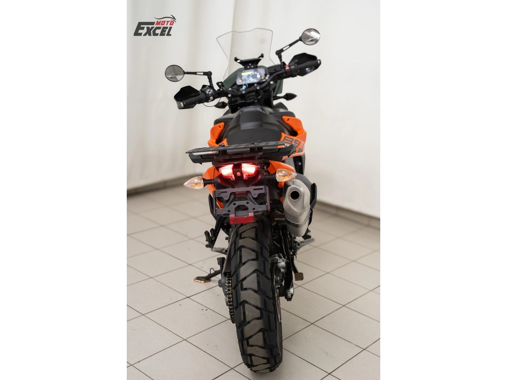 Ktm 890 Adventure 2021 alt