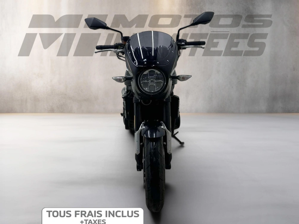 Kawasaki Z900rs 2018 alt