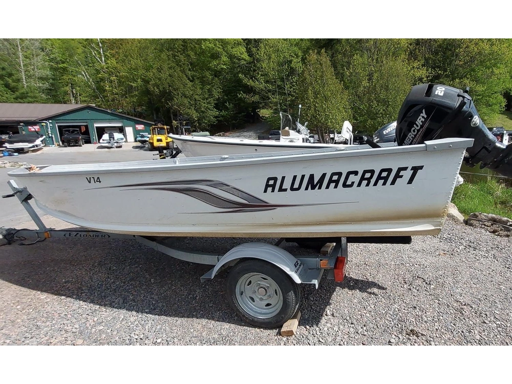 2013 Alumacraft V14 W/mercury 20 Hp alt
