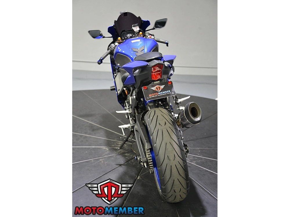 2025 Yamaha Yzf-r7 alt