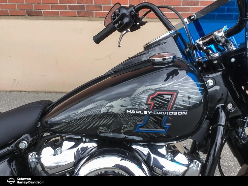 2026 Harley-davidson Flhc - Heritage Classic alt