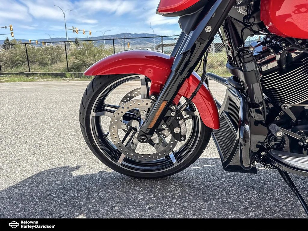 2026 Harley-davidson Flhx - Street Glide® alt