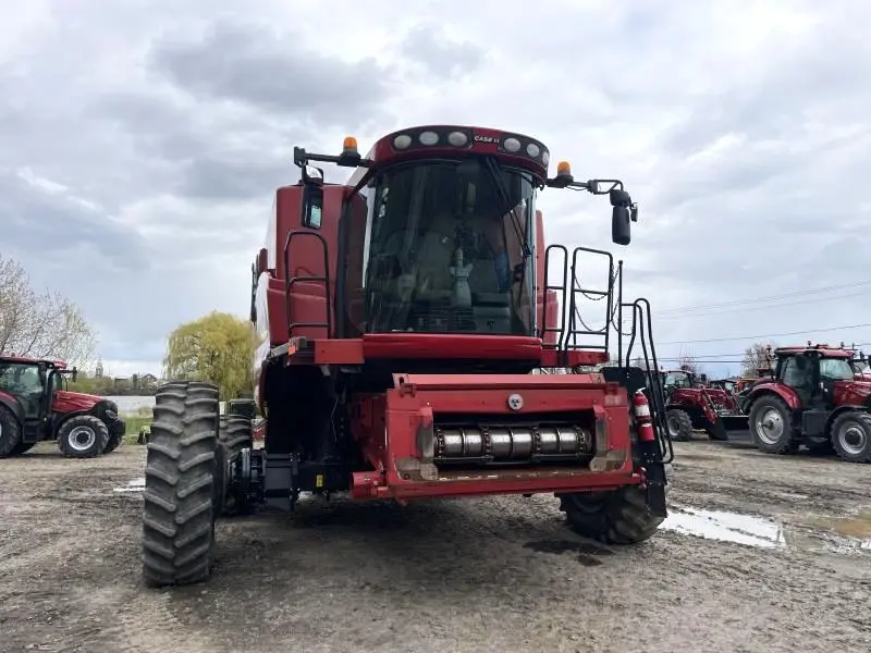 2010 Case IH 8120