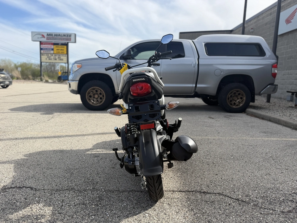 2026 Honda Navi alt