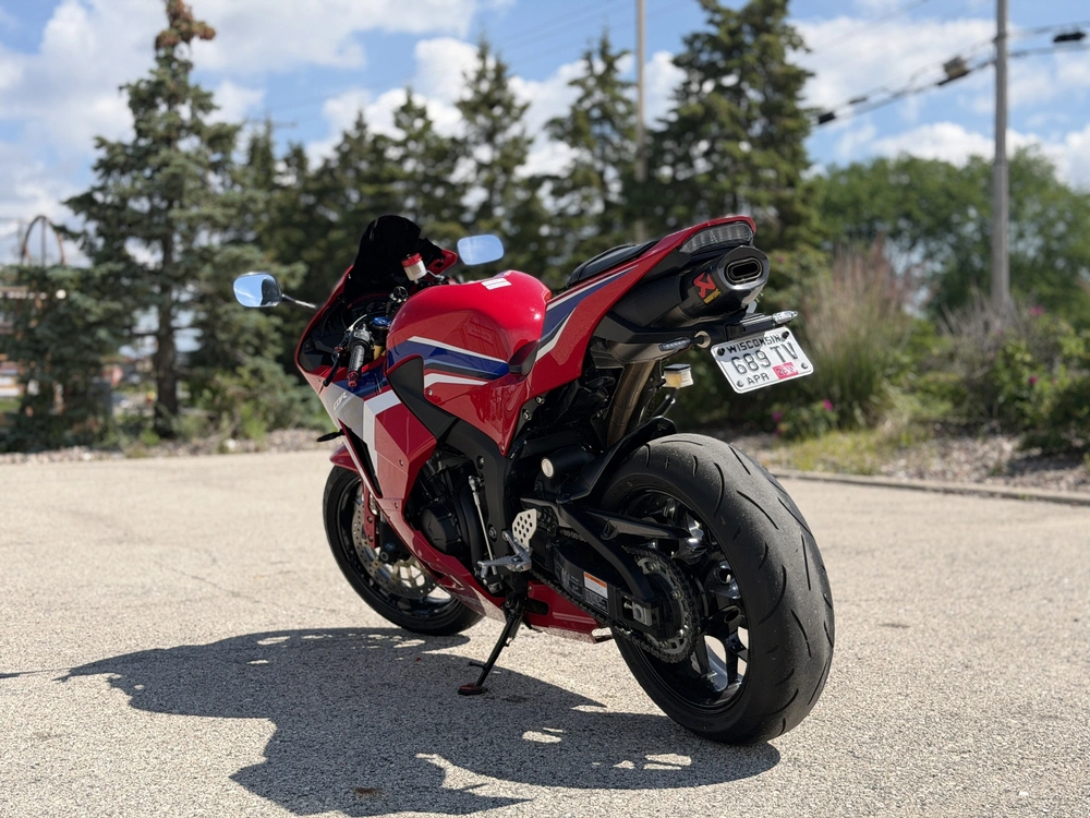 2024 Honda Cbr600rr alt