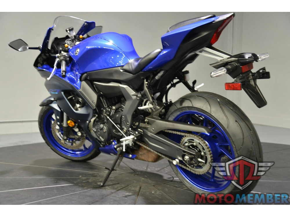 2022 Yamaha Yzf-r7 alt