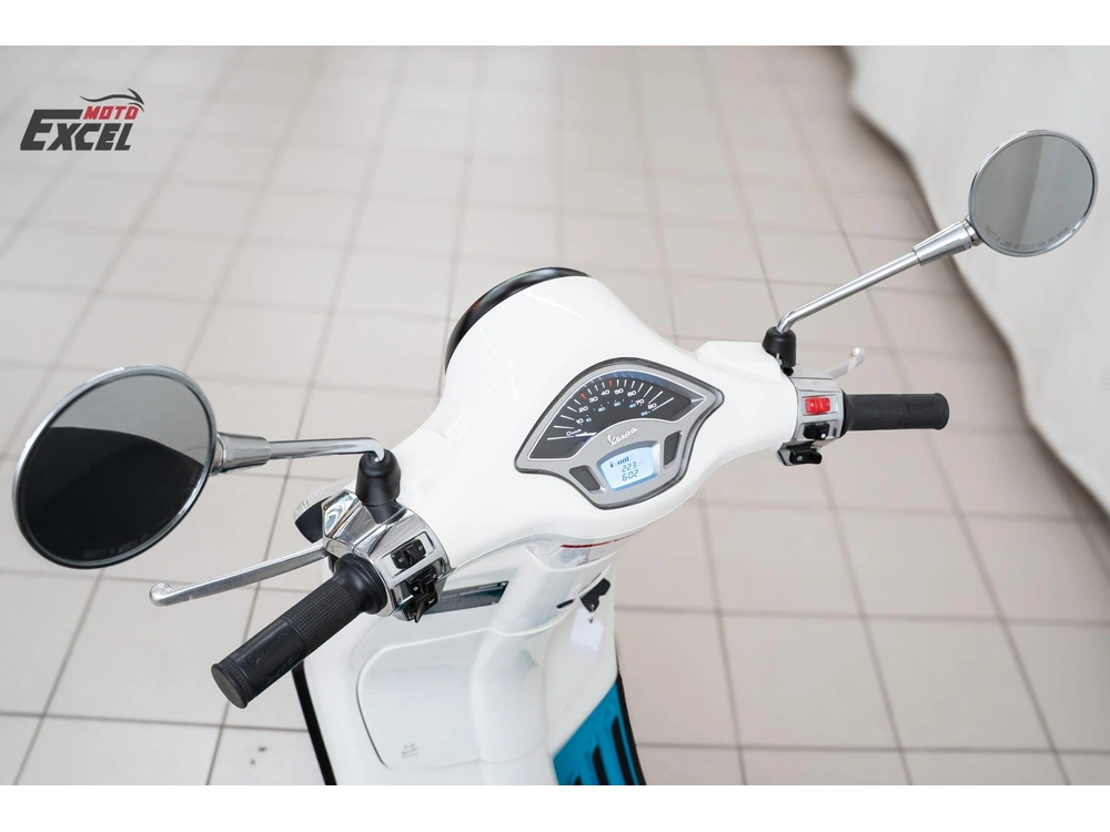 2023 Vespa Primavera Se alt