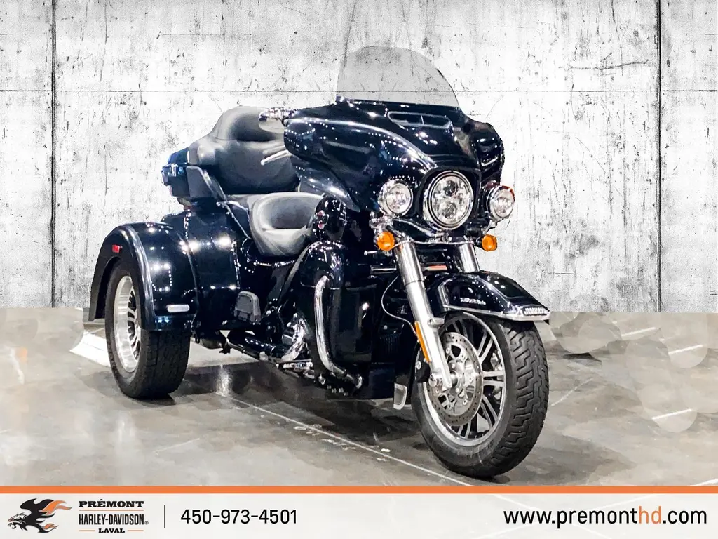 Harley-Davidson Tri Glide UltraFLHTCUTG 2024