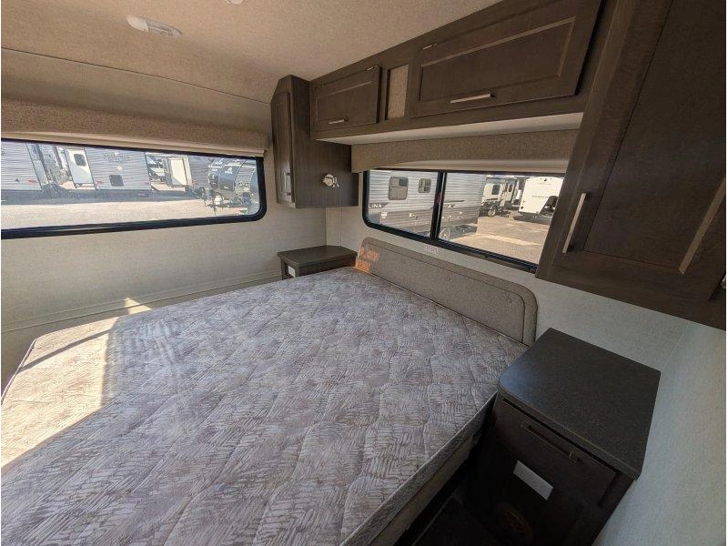 Bigfoot Rv Bigfoot 25b25rqs 2027 alt