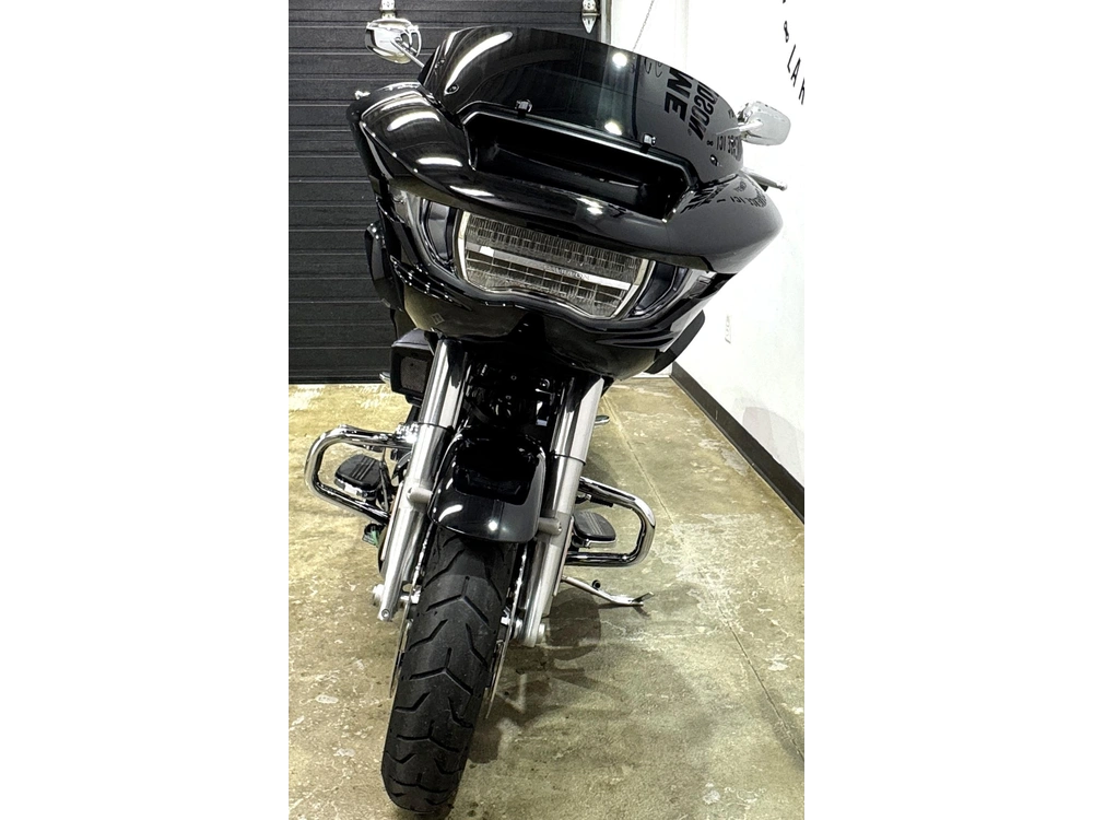 Harley-davidson Road Glide 2025 alt