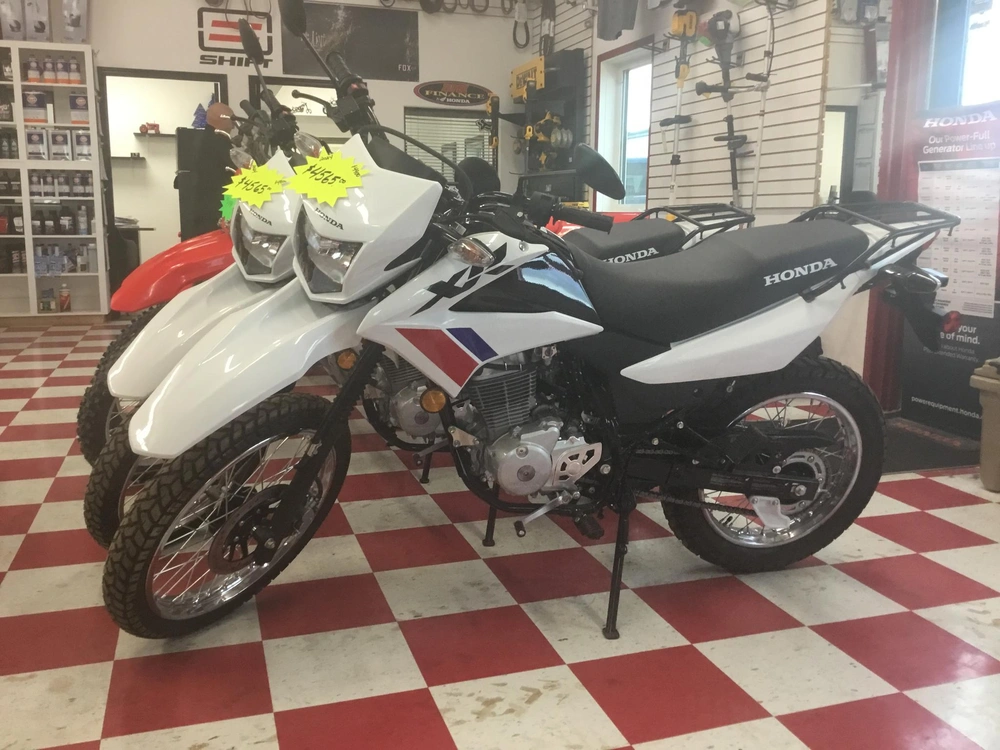 2024 Honda Xr 150 alt
