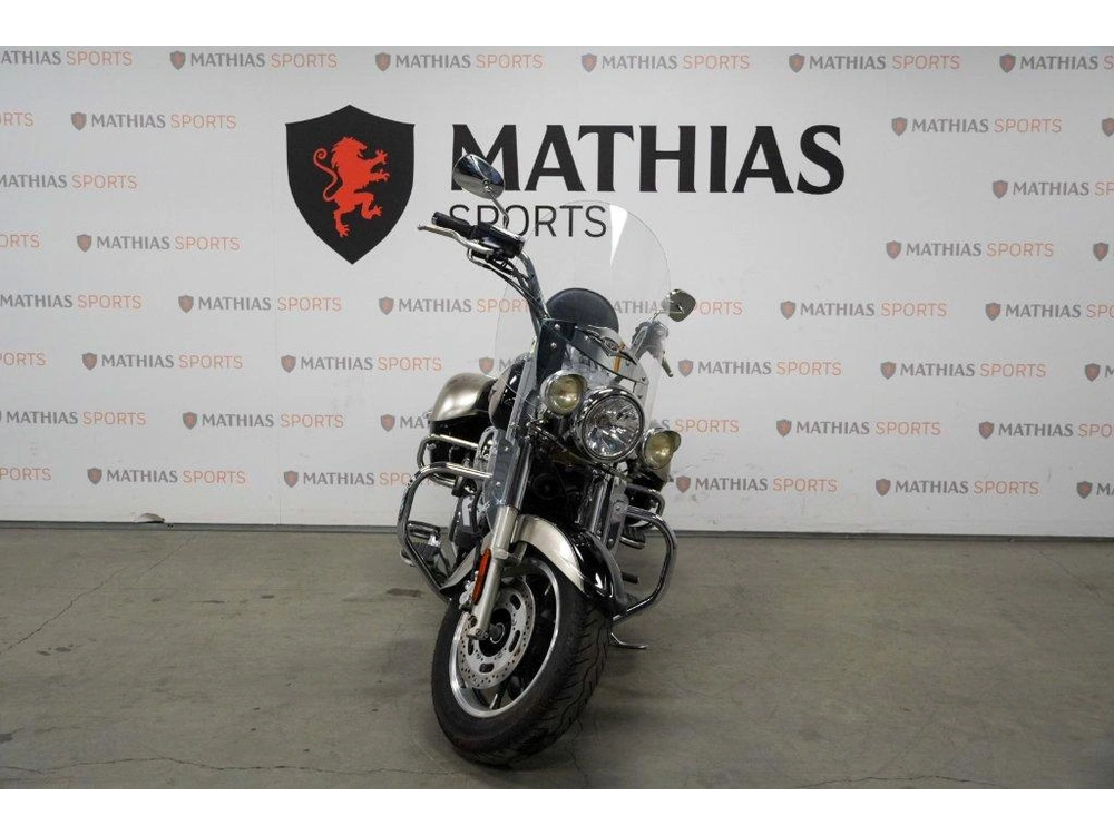 Kawasaki Vulcan 1700 Nomad 2010 — photo 3