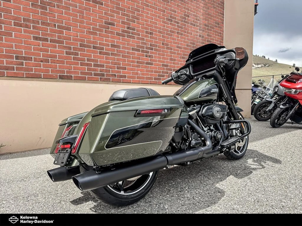 2026 Harley-davidson Flhx - Street Glide® alt