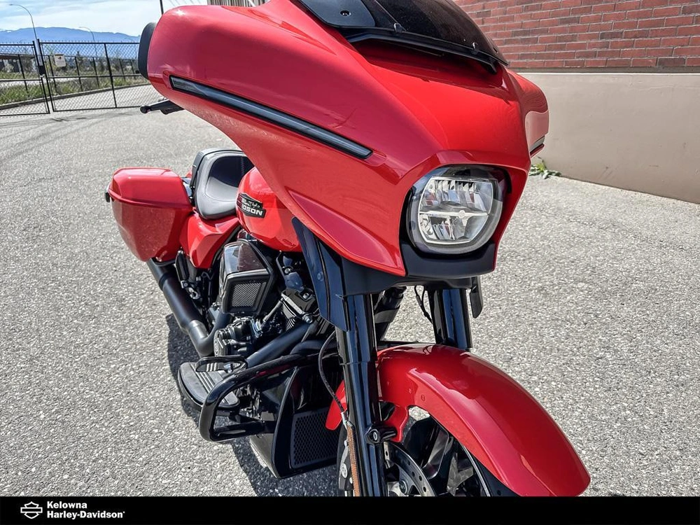 2026 Harley-davidson Flhx - Street Glide® alt