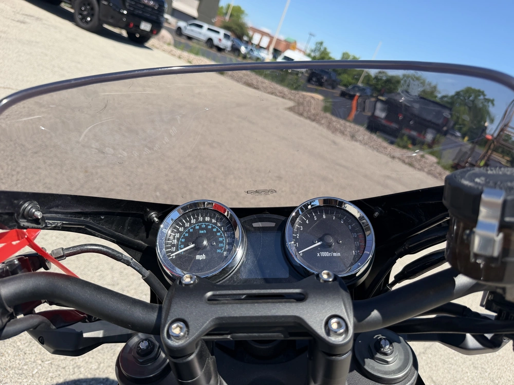 2021 Kawasaki Z900rs alt
