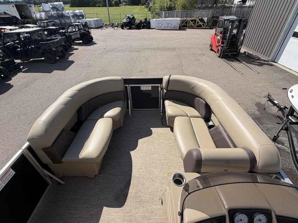 2022 Sylvan Mirage820c alt