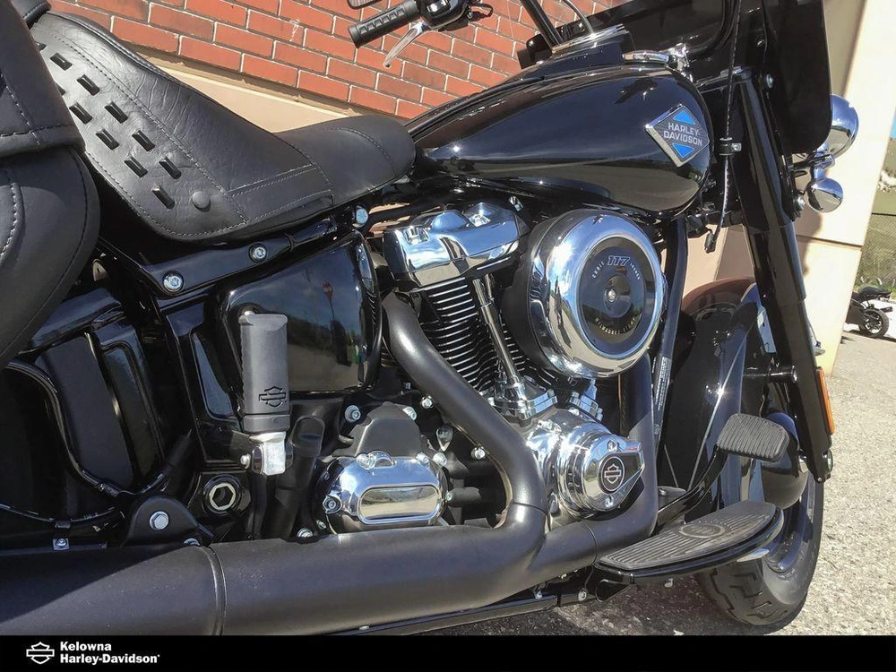 2026 Harley-davidson Flhc - Heritage Classic alt