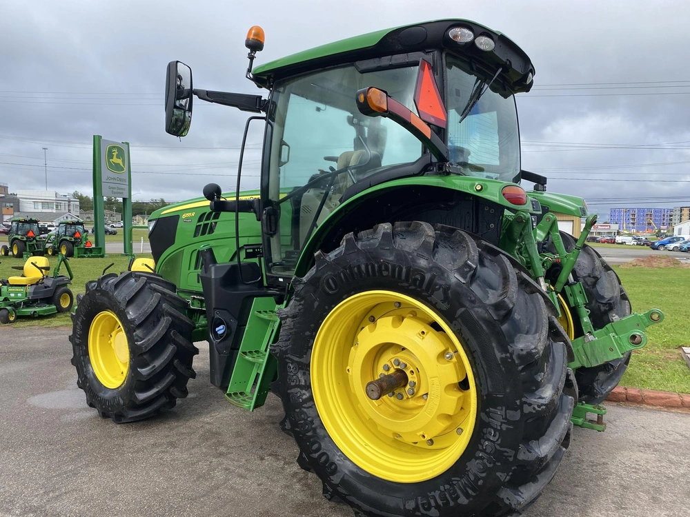 2022 John Deere 6155r alt