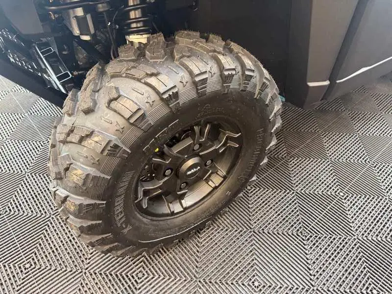 2027 Polaris RANGER XP 1000 AVEC CAB