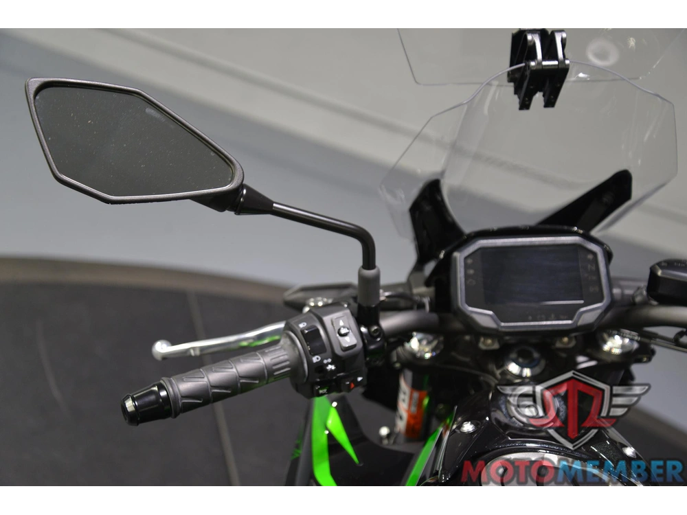 2025 Kawasaki Z650 Abs alt