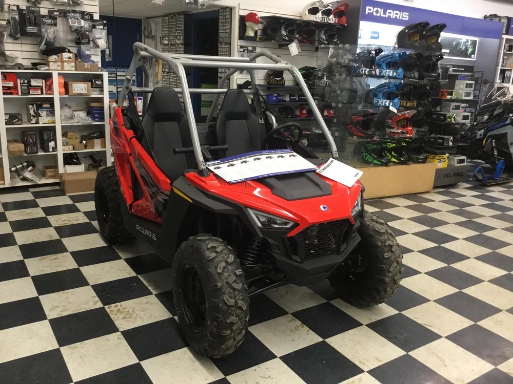 2026 Polaris Rzr 200 alt