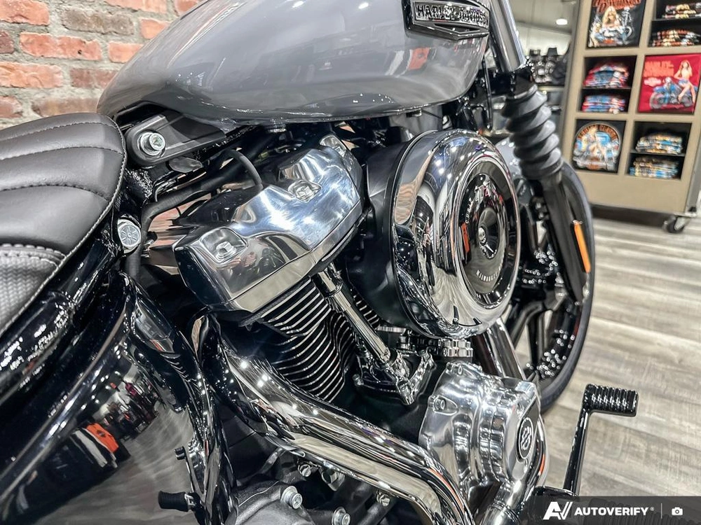 2026 Harley-davidson Street Bob alt