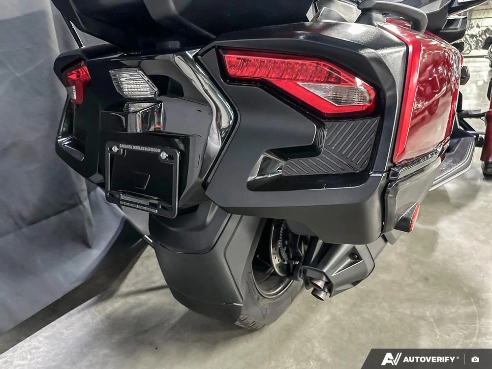 2023 Can-am Rt Limited Se6 alt