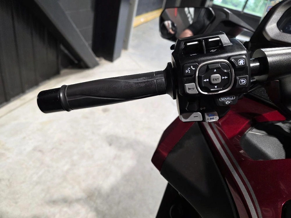 Honda Goldwing Dct Airbag Gl1800da 2018 alt