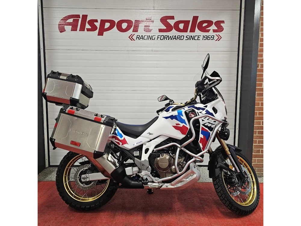 2024 Honda Africa Twin Adventure Sports alt